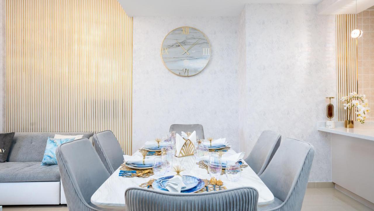 Exclusive Retreat Globalstay'S New 3Br Townhouse With Private Pool 두바이 외부 사진