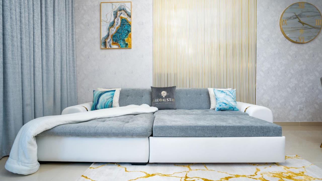 Exclusive Retreat Globalstay'S New 3Br Townhouse With Private Pool 두바이 외부 사진