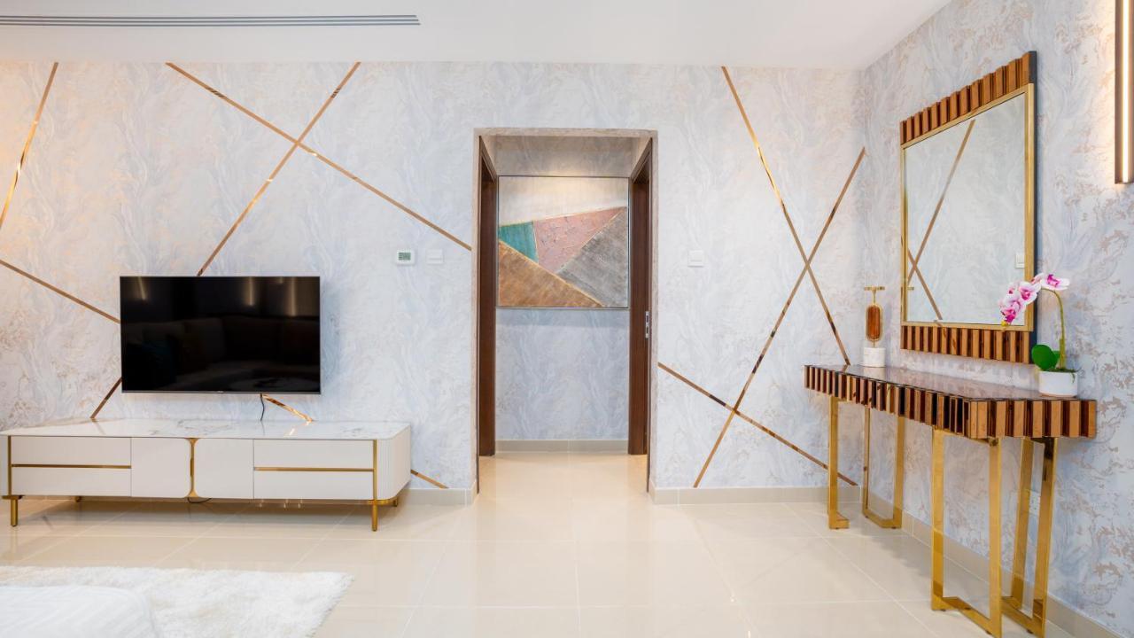 Exclusive Retreat Globalstay'S New 3Br Townhouse With Private Pool 두바이 외부 사진